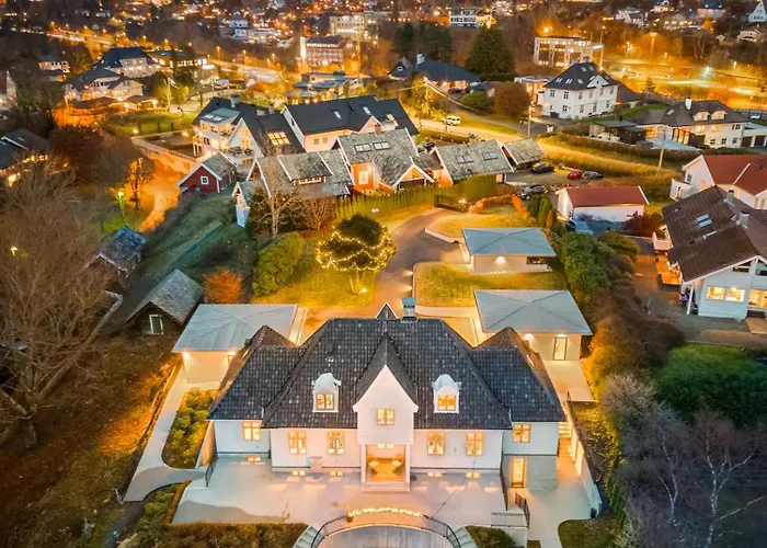 Hopsneset Luxury Вилла Берген